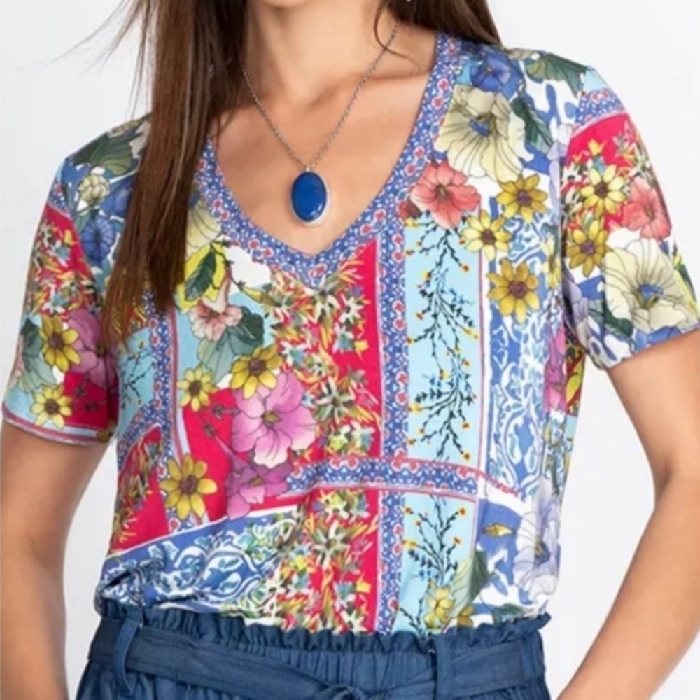 Johnny Was Multi Floral Patchwork V-Neck Short Sleeve Top